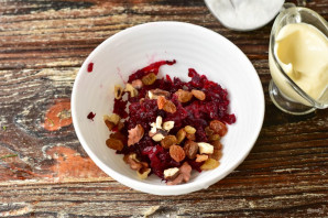 Салат со свеклой "Королевский" Салат со свеклой "Королевский"