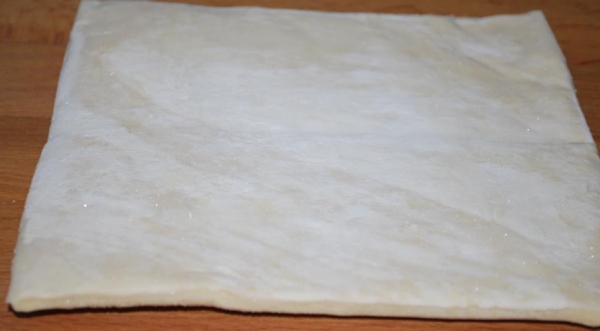 Пирог с крапивой и брынзой, пошаговый рецепт с фото