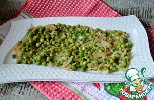 Лосось-гриль со сливочным зелёным горошком