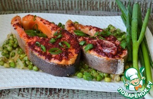 Лосось-гриль со сливочным зелёным горошком