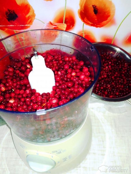 Рецепт: Брусника, протертая с сахаром - Свежая брусника без варки на зиму