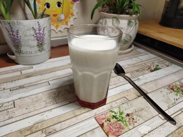Рецепт: Кефирный напиток "Диетический" - с овсянкой, разными семечками ...
