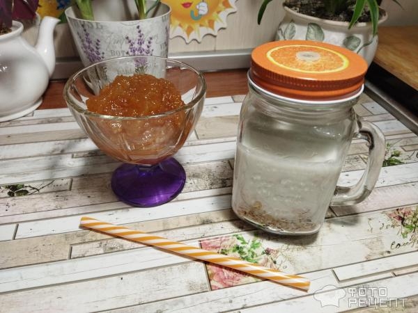 Рецепт: Кефирный напиток "Диетический" - с овсянкой, разными семечками ...