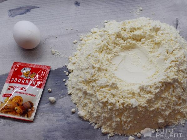 Рецепт: Косичка с маком - Безумно вкусные булочки в интересном исполнении!