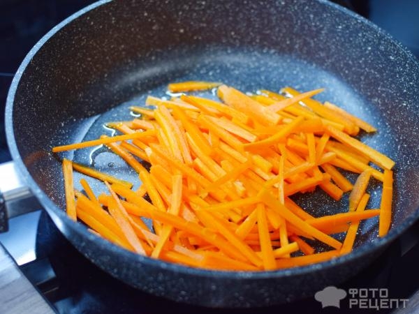 Рецепт: Лапша удон - С курицей, шампиньонами и овощами. Очень вкусное японское блюдо!