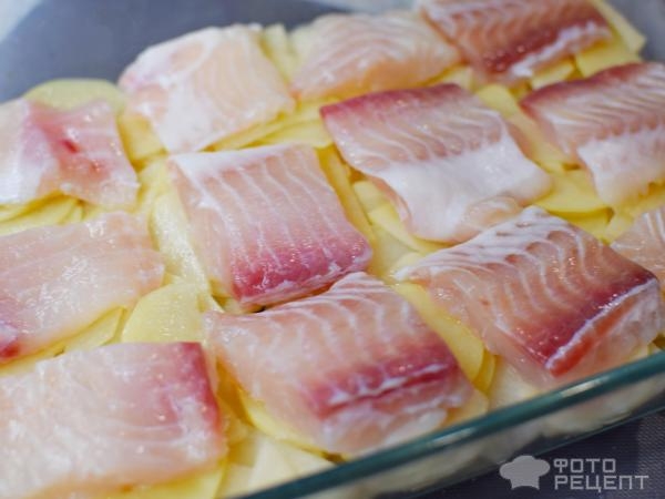 Рецепт: Пангасиус запеченый с картофелем - и брокколи. Вкусно и питательно!