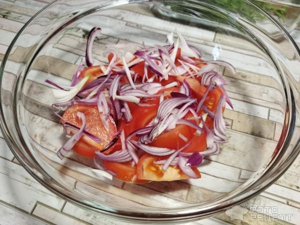 Рецепт: Салат с ананасами - помидорами и зеленью Рецепт: Салат с ананасами - помидорами и зеленью