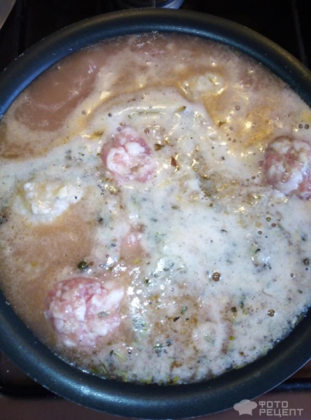 Рецепт: Тефтели в томатно-сметанном соусе - Без риса. Рецепт: Тефтели в томатно-сметанном соусе - Без риса.