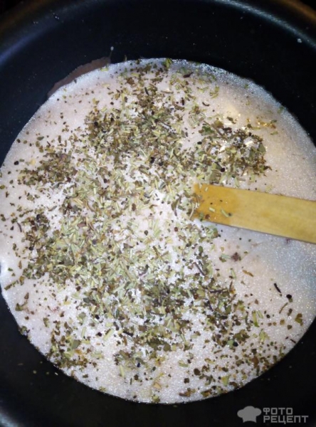 Рецепт: Тефтели в томатно-сметанном соусе - Без риса. Рецепт: Тефтели в томатно-сметанном соусе - Без риса.