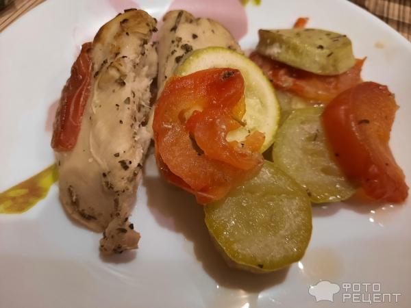 Рецепт: Запеченная в рукаве курица с овощами - ПП-рецепт, всего 3 ингредиента