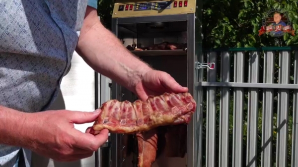 Свиные рёбрышки в карамельной глазури с дымком Свиные рёбрышки в карамельной глазури с дымком