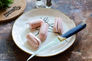 Гнезда с сосисками Гнезда с сосисками