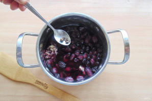 Виноградный соус к мясу