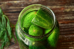 Камышинские соленые огурцы