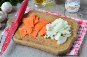 Курица с грибами в фольге Курица с грибами в фольге