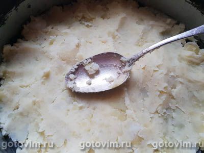 Запеканка из картофельного пюре с куриным фаршем