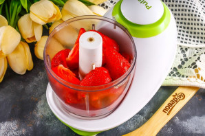 "Ксу ксу" из клубники