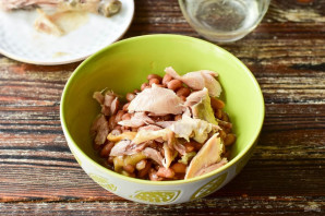 Соус из фасоли и курицы