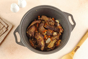 Бигус с ребрышками Бигус с ребрышками