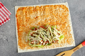 Сэндвич ролл с курицей