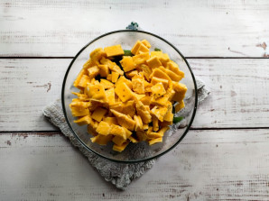 Салат с омлетом и фасолью Салат с омлетом и фасолью