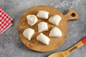 Рулетики из теста с картошкой