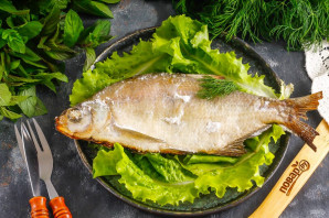 Лещ в соли в духовке