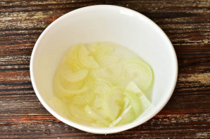 Деревенский салат с мясом