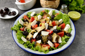 Салат с рапанами