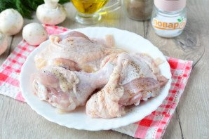 Курица с грибами в фольге Курица с грибами в фольге