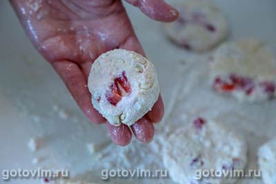 Сырники с клубникой 