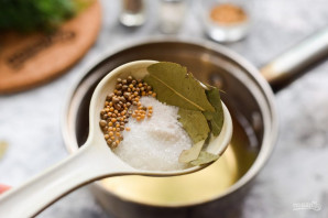 Огурчики по-болгарски на зиму Огурчики по-болгарски на зиму