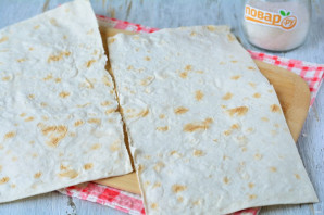 Рулет из лаваша с творогом и изюмом Рулет из лаваша с творогом и изюмом