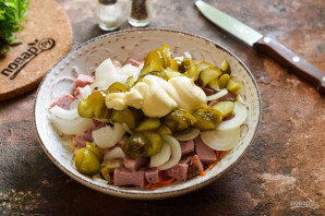 Немецкий салат с фасолью