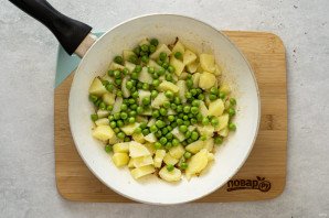 Индийские самосы с картошкой и горошком Индийские самосы с картошкой и горошком