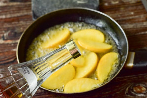 Яблоки "Фламбе"