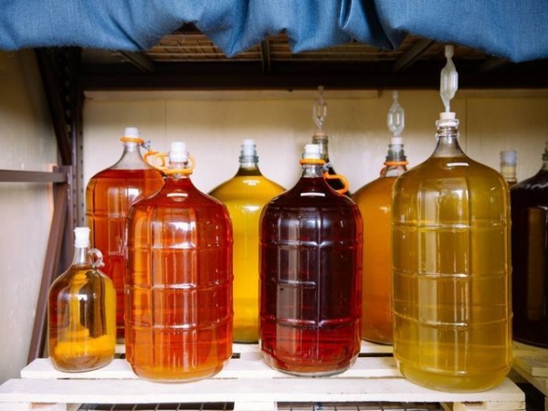 
Вино из яблок в домашних условиях своими руками &mdash; простой рецепт приготовления	