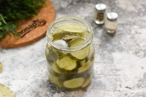 Огурчики по-болгарски на зиму Огурчики по-болгарски на зиму