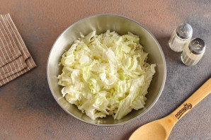 Салат с тунцом и пекинской капустой