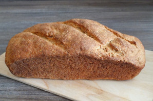Хлеб из цельнозерновой муки и отрубей