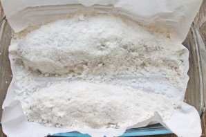 Окунь в соли в духовке
