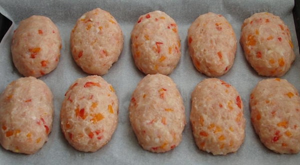 Диетические котлеты из фарша, пошаговый рецепт с фото