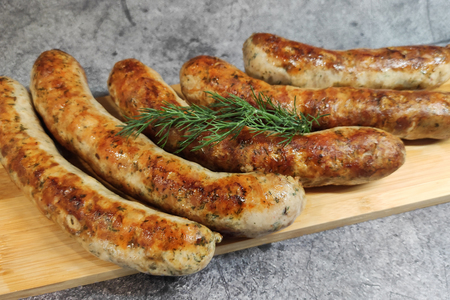 Домашняя венгерская колбаса из свинины Домашняя венгерская колбаса из свинины