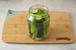 Огурцы с перцем на зиму