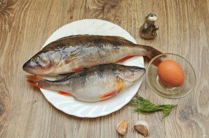 Окунь в соли в духовке