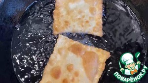 Филе минтая в карманах из теста