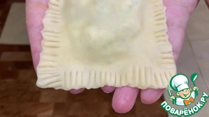 Филе минтая в карманах из теста