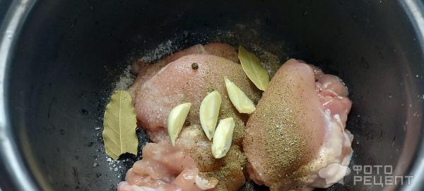 Рецепт: Фасолевый суп на курином бульоне - с консервированной фасолью в томате