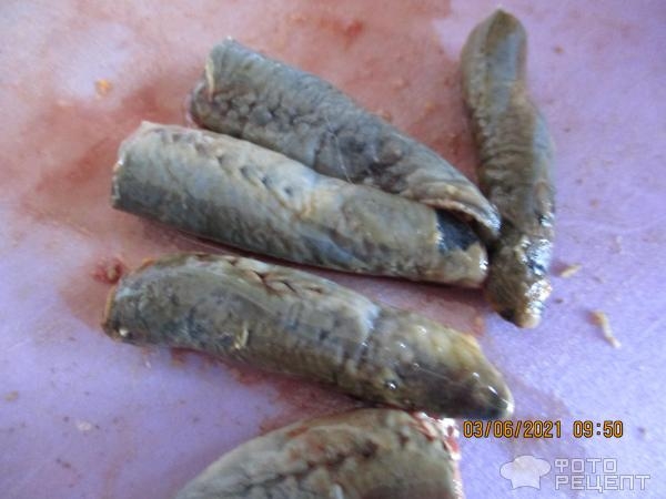 Рецепт: Минога в сметане - дорогой деликатес