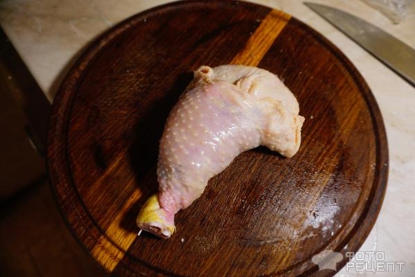 Рецепт: Окорочка во французском стиле с булгуром - с вялеными помидорами, моцареллой и базиликом